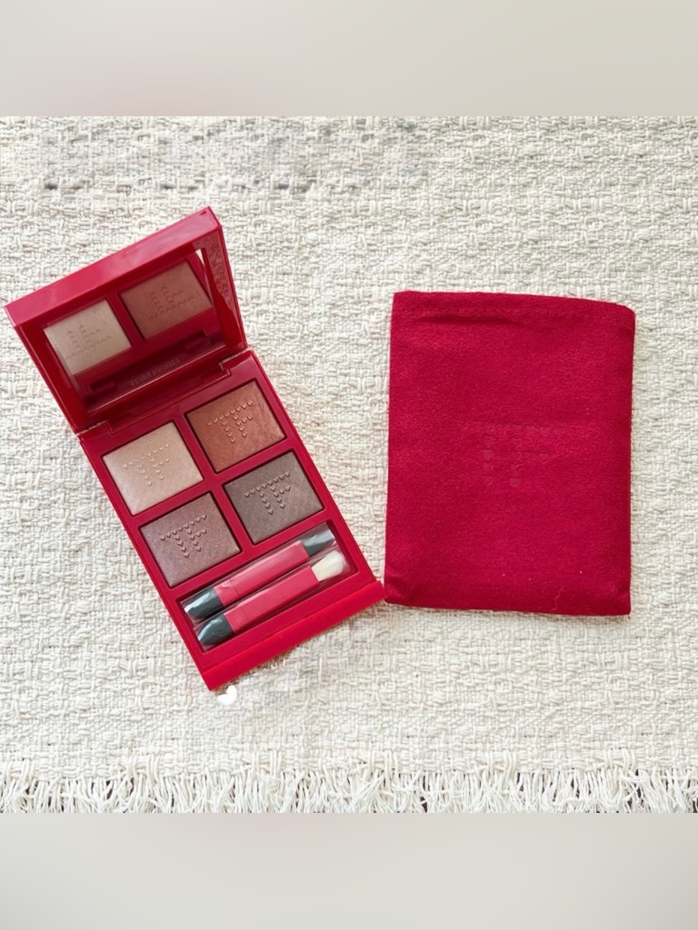 New Tom Ford Eye Color Squad Eyeshadow Palette 03 Body Heat Limited Edition Red